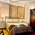 Relais Palazzo Paleologi Sec.xiv Hotel 4*