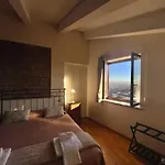 Relais Palazzo Paleologi Sec.xiv Hotel Lu (Piedmont)