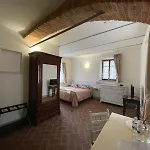 Hotel Relais Palazzo Paleologi Sec.xiv