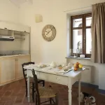 Relais Palazzo Paleologi Sec.xiv Hotel Lu (Piedmont)