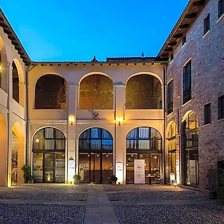 Hotel Relais Palazzo Paleologi Sec.xiv 3*
