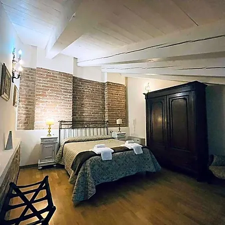 Relais Palazzo Paleologi Sec.xiv Hotel 3*
