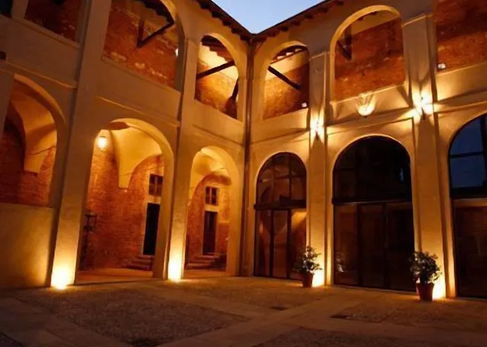 Relais Palazzo Paleologi Sec.xiv