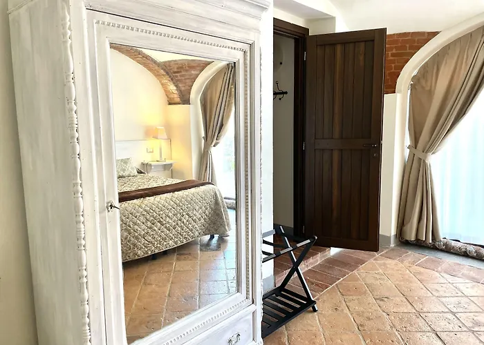 Relais Palazzo Paleologi Sec.xiv 호텔 루